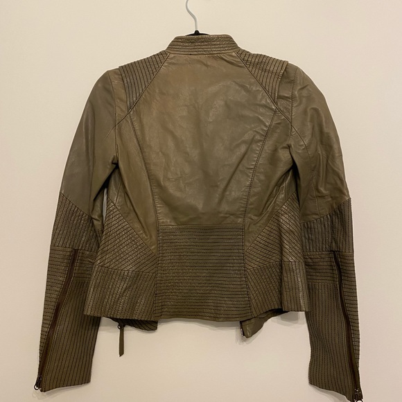 Intermix leather moto jacket in camo-mustard - Picture 2 of 2